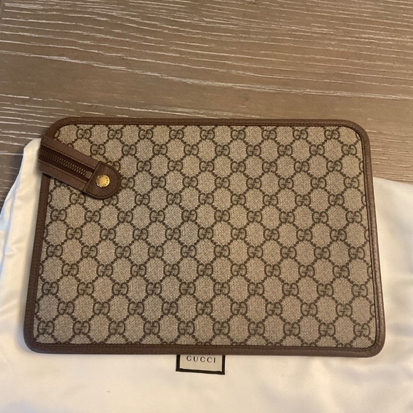 Gucci supreme web Ophidia clutch bag - Picture 2 of 6